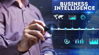 Hệ thống BI là gì? Sự khác biệt giữa Business Intelligence và Business Analytics