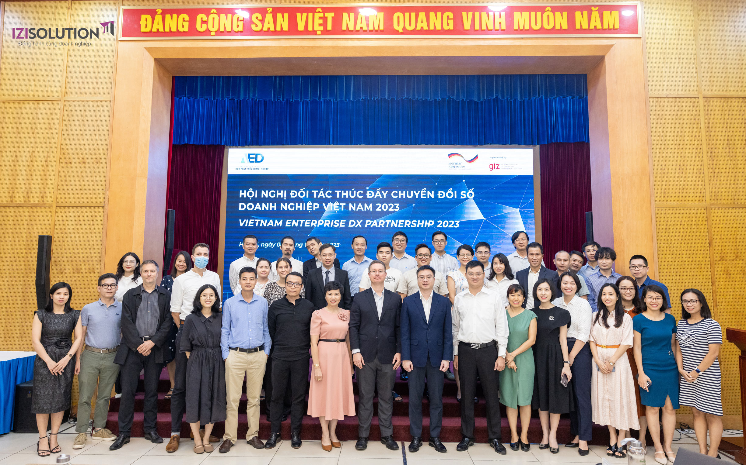 IZISolution Tham Gia Hội Nghị Đối Tác Thúc Đẩy Chuyển Đổi Số Doanh Nghiệp Việt Nam 2023