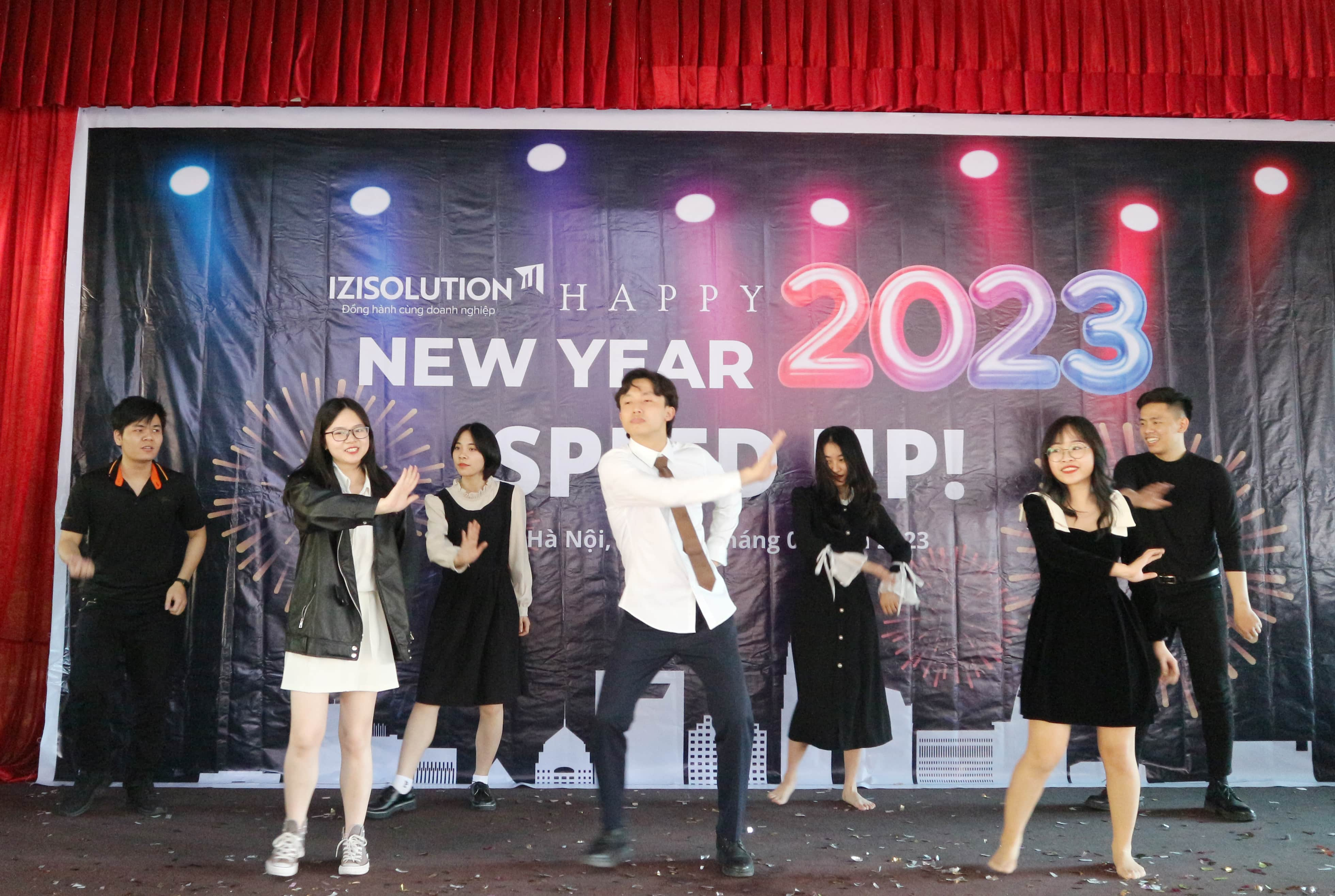 Year End Party 2022: SPEED UP - Tăng tốc thành công 10