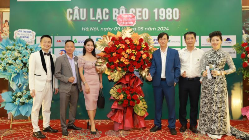 Chủ tịch IZISolution tham gia lễ ra mắt CLB CEO1980
